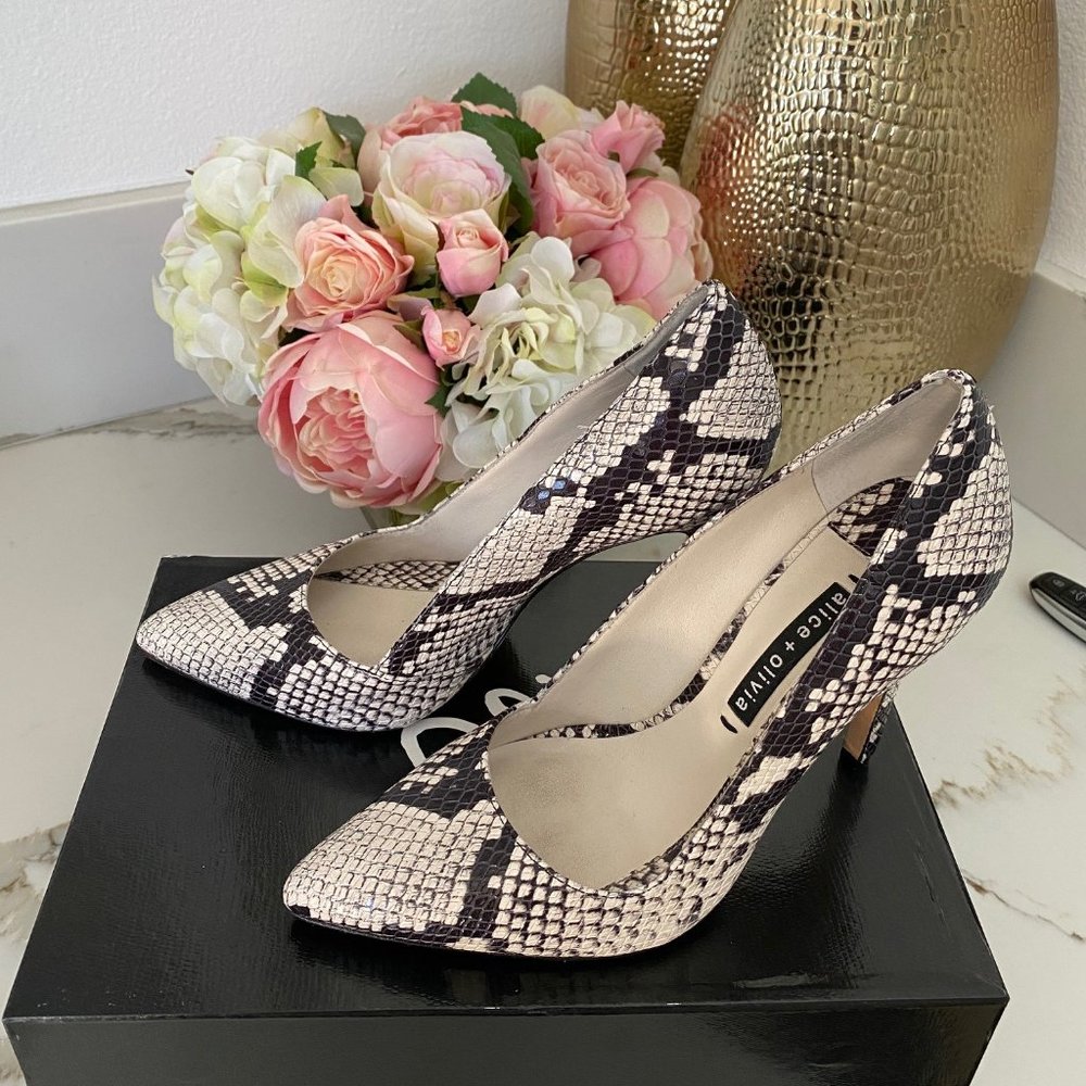 Alice & Olivia: high heels